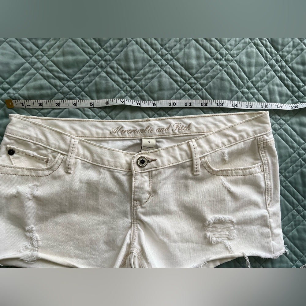Abercrombie & Fitch White Distressed Denim Shorts - Picture 8 of 9